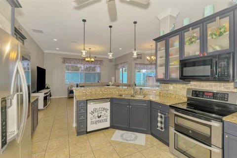 House in North Port, Florida 3 bedrooms, 220.18 sq.m. № 1538077 - photo 27