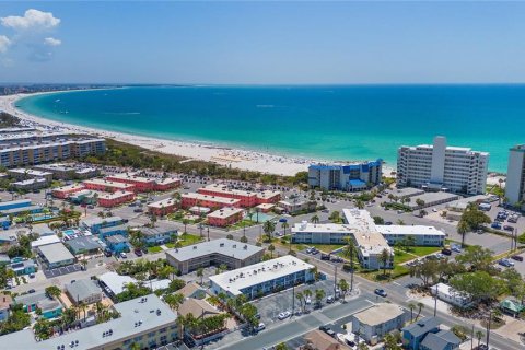 Condominio en venta en Saint Pete Beach, Florida, 1 dormitorio, 57.32 m2 № 2102166 - foto 28