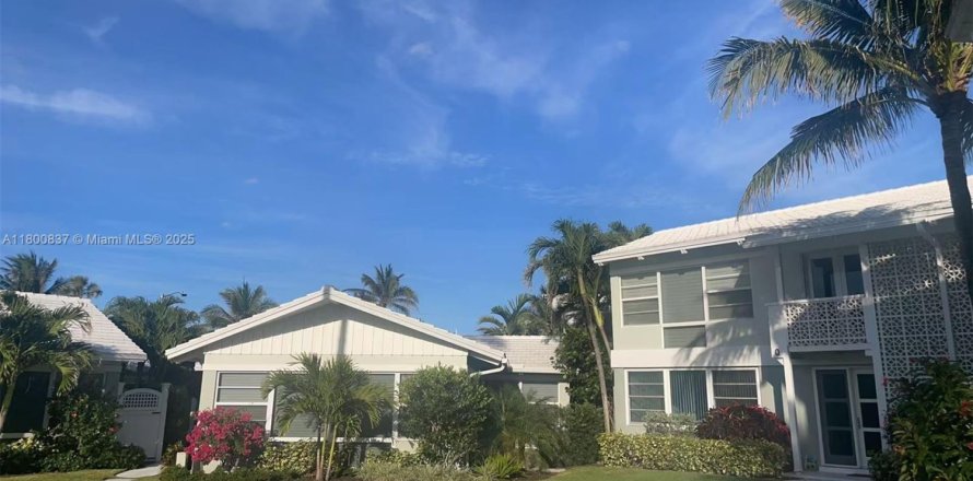 Condo in Delray Beach, Florida, 2 bedrooms № 1861948