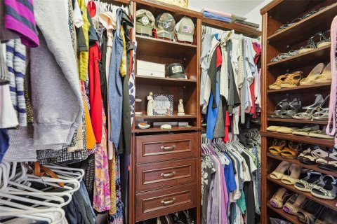 Купить виллу или дом в Тринити, Флорида 9 комнат, 245.63м2, № 1620171 - фото 26