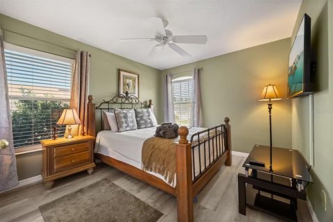 Villa ou maison à louer à Davenport, Floride: 4 chambres, 184.13 m2 № 2430629 - photo 4
