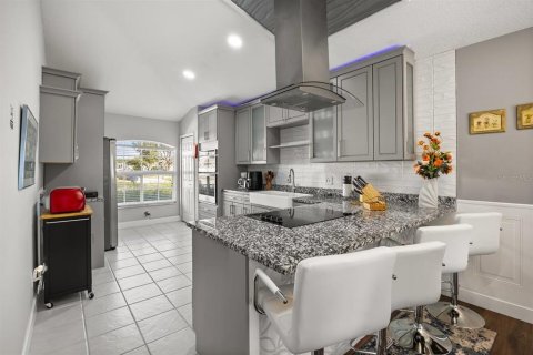Villa ou maison à louer à Davenport, Floride: 4 chambres, 184.13 m2 № 2430629 - photo 20