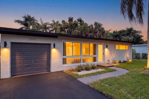 Villa ou maison à Fort Lauderdale, Floride 3 chambres, 119.1 m2 № 2301781
