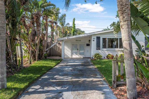 House in Ormond Beach, Florida 2 bedrooms, 112.78 sq.m. № 1624974 - photo 3