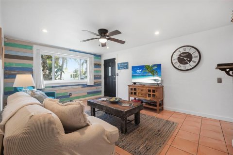 House in Ormond Beach, Florida 2 bedrooms, 112.78 sq.m. № 1624974 - photo 7