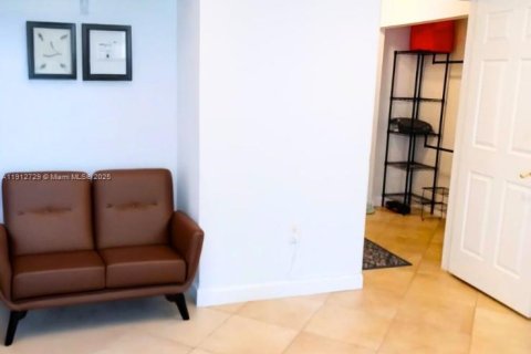 Adosado en venta en Miami, Florida, 3 dormitorios, 118.54 m2 № 1968741 - foto 6