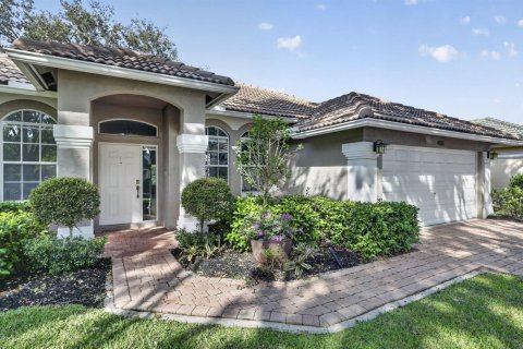 Villa ou maison à louer à Jupiter, Floride: 4 chambres, 196.49 m2 № 2439409 - photo 8