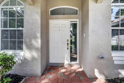 Villa ou maison à louer à Jupiter, Floride: 4 chambres, 196.49 m2 № 2439409 - photo 9