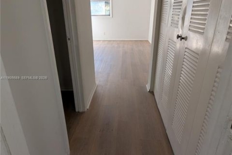 Condominio en alquiler en Coral Springs, Florida, 1 dormitorio, 57.51 m2 № 1956632 - foto 23