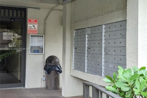 Copropriété à louer à Coral Springs, Floride: 1 chambre, 57.51 m2 № 1956632 - photo 14
