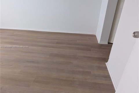 Condominio en alquiler en Coral Springs, Florida, 1 dormitorio, 57.51 m2 № 1956632 - foto 26