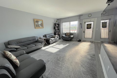 Купить кондоминиум в Бока-Ратон, Флорида 3 комнаты, 78.04м2, № 2083984 - фото 2