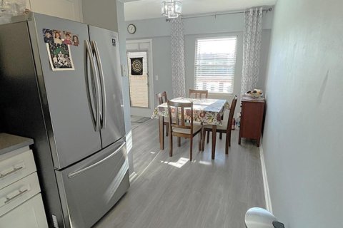 Купить кондоминиум в Бока-Ратон, Флорида 3 комнаты, 78.04м2, № 2083984 - фото 6