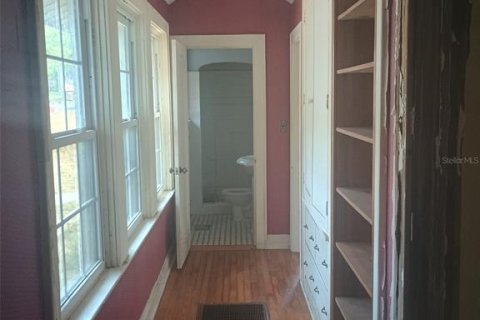 House in Winter Haven, Florida 3 bedrooms, 216.28 sq.m. № 1670796 - photo 13