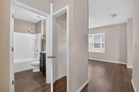 Villa ou maison à louer à Riverview, Floride: 3 chambres, 140.84 m2 № 2308617 - photo 19