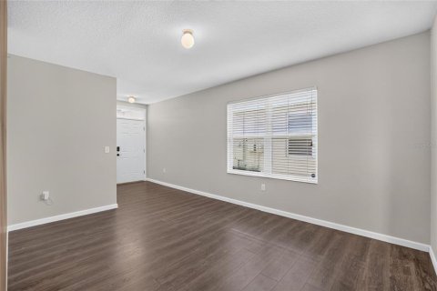 Villa ou maison à louer à Riverview, Floride: 3 chambres, 140.84 m2 № 2308617 - photo 8