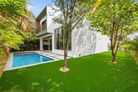 Купить виллу или дом в Майами, Флорида 4 спальни, 249.91м2, № 2049660 - фото 3