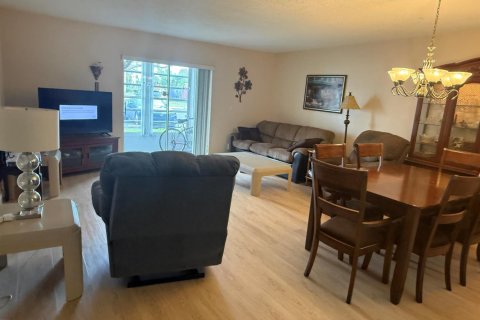Condominio en venta en Lauderhill, Florida, 1 dormitorio, 86.21 m2 № 2190881 - foto 11