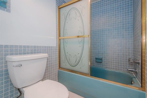 Condominio en venta en Lauderhill, Florida, 1 dormitorio, 86.21 m2 № 2190881 - foto 17