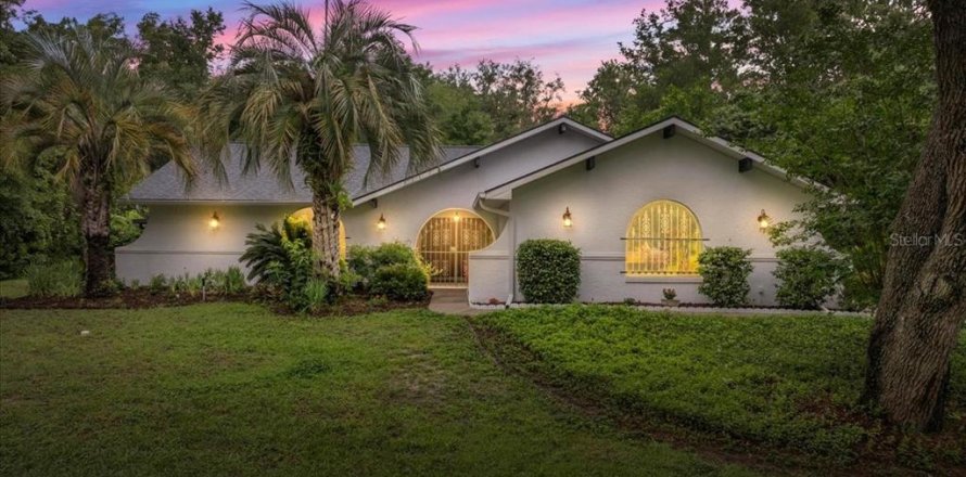 Casa en Hernando, Florida 3 dormitorios, 165.46 m2 № 1901458