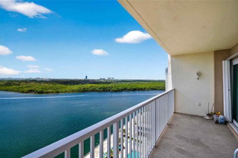 Copropriété à vendre à Sunny Isles Beach, Floride: 3 chambres, 145.86 m2 № 1961065 - photo 5