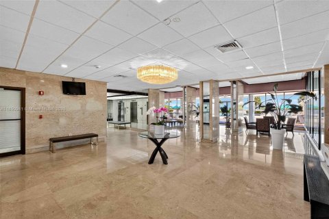 Copropriété à vendre à Sunny Isles Beach, Floride: 3 chambres, 145.86 m2 № 1961065 - photo 28