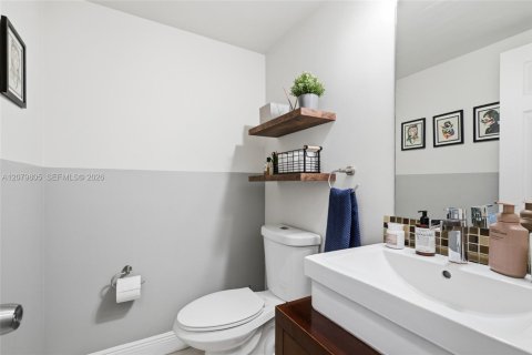 Copropriété à vendre à Miami, Floride: 1 chambre, 96.8 m2 № 2336578 - photo 15