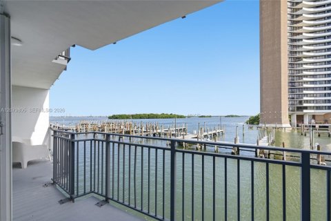 Copropriété à vendre à Miami, Floride: 1 chambre, 96.8 m2 № 2336578 - photo 22