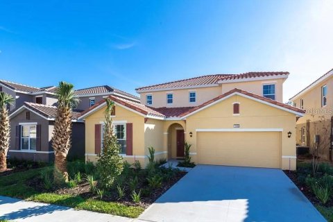 House in Davenport, Florida 6 bedrooms, 303.79 sq.m. № 1719182 - photo 1