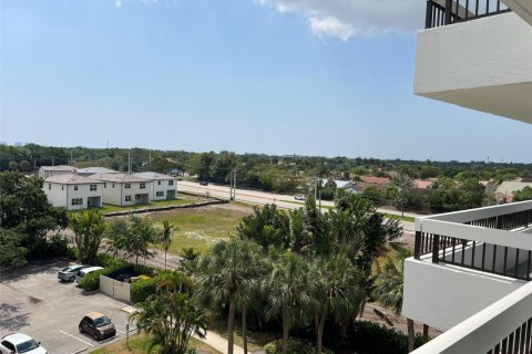 Condominio en alquiler en Boca Raton, Florida, 2 dormitorios, 131.46 m2 № 1186307 - foto 1