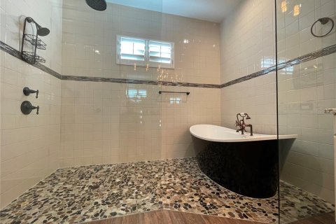Casa en venta en Lakewood Ranch, Florida, 3 dormitorios, 252.79 m2 № 1448356 - foto 16