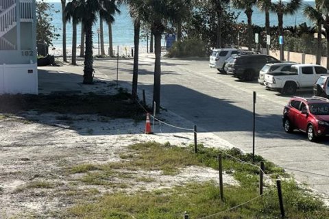 Land in Indian Rocks Beach, Florida № 1571447 - photo 2