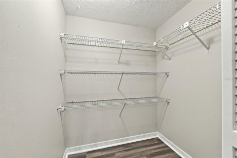 Condo in Clearwater, Florida, 2 bedrooms  № 2394102 - photo 19