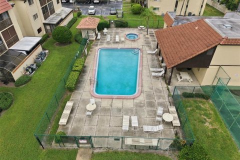 Condo in Clearwater, Florida, 2 bedrooms  № 2394102 - photo 30