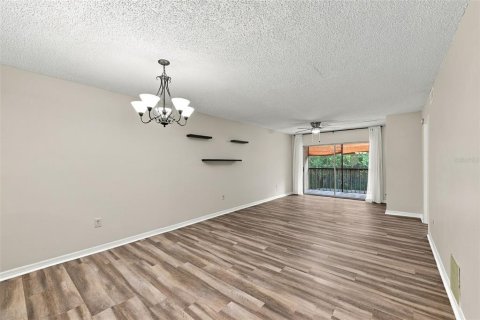 Condo in Clearwater, Florida, 2 bedrooms  № 2394102 - photo 10