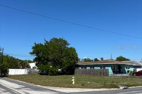 Terreno en venta en Saint Petersburg, Florida № 2142237 - foto 2
