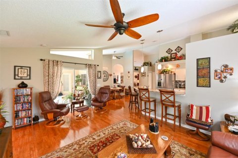 Villa ou maison à vendre à New Port Richey, Floride: 3 chambres, 185.43 m2 № 1919136 - photo 17