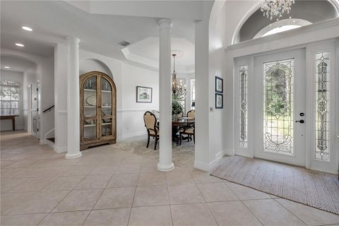 House in Edgewater, Florida 4 bedrooms, 355.82 sq.m. № 2140715 - photo 11