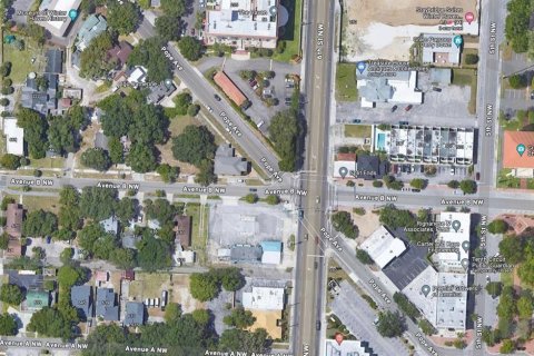 Commercial property in Winter Haven, Florida 352.66 sq.m. № 1894481 - photo 8