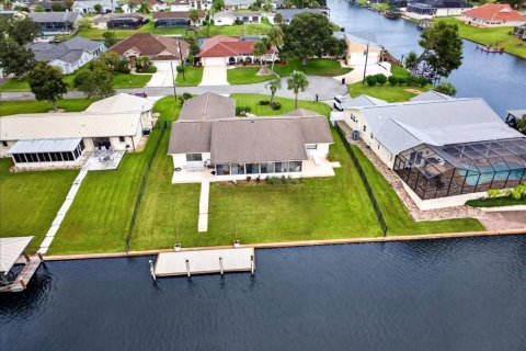 Casa en venta en Palm Coast, Florida, 3 dormitorios, 178.84 m2 № 2386223 - foto 22