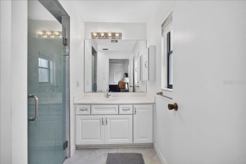 Casa en venta en Palm Coast, Florida, 3 dormitorios, 178.84 m2 № 2386223 - foto 29