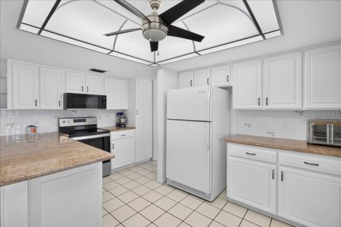 Casa en venta en Palm Coast, Florida, 3 dormitorios, 178.84 m2 № 2386223 - foto 14