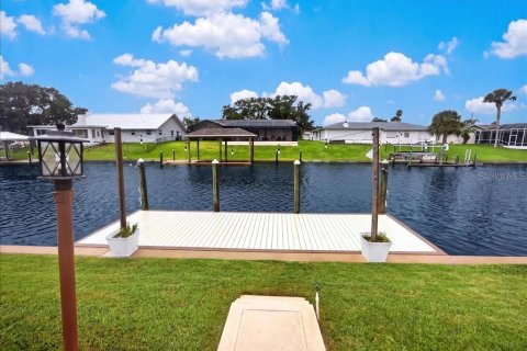 Casa en venta en Palm Coast, Florida, 3 dormitorios, 178.84 m2 № 2386223 - foto 25