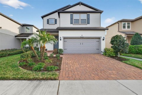 Villa ou maison à vendre à Land O' Lakes, Floride: 4 chambres, 201.78 m2 № 2093274 - photo 2