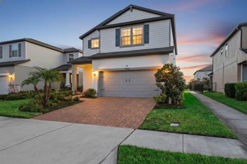 Villa ou maison à vendre à Land O' Lakes, Floride: 4 chambres, 201.78 m2 № 2093274 - photo 4