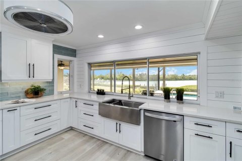 Villa ou maison à vendre à Nokomis, Floride: 6 chambres, 397.53 m2 № 1576623 - photo 12