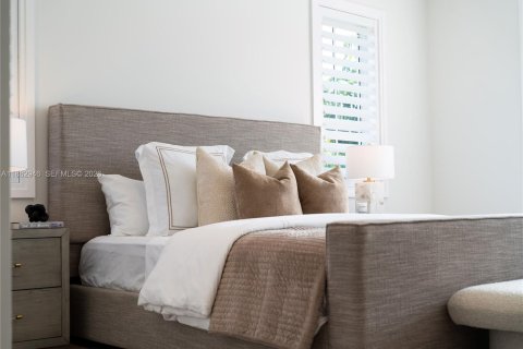 Купить виллу или дом в Саут-Майами, Флорида 5 спален, 349.22м2, № 1931286 - фото 26