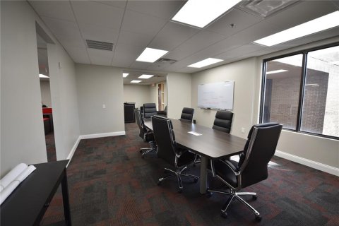 Immobilier commercial à louer à Altamonte Springs, Floride: 1441.84 m2 № 1636456 - photo 28