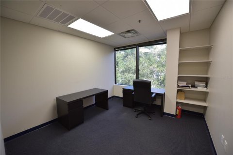 Immobilier commercial à louer à Altamonte Springs, Floride: 1441.84 m2 № 1636456 - photo 7