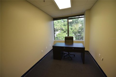Immobilier commercial à louer à Altamonte Springs, Floride: 1441.84 m2 № 1636456 - photo 12
